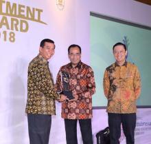 dpmptsp-kota-pekanbaru-menjadi-yang-terbaik-dalam-iinvestment-award-2018i