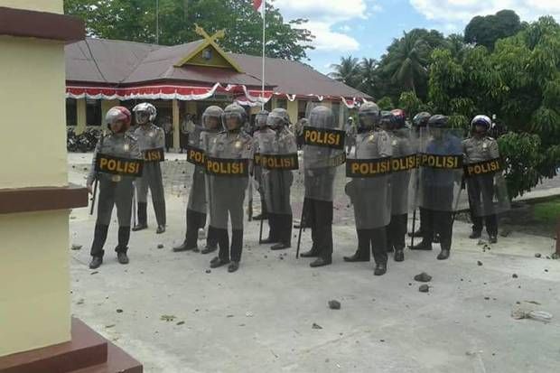 Kota Selatpanjang Masih Mencekam, Polda Riau Kerahkan 4 SSK Brimob