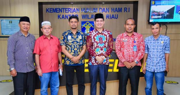 Bapemperda DPRD Bengkalis Berkoordinasi dengan Kanwil Kemenkumkam Riau Terkait Pemekaran Kecamatan Mandau
