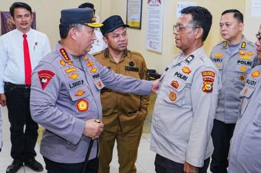 bbina-150-santri-tanpa-pungutan-biaya-bintara-pendiri-pesantren-gratis-di-riau-dapat-hadiah-sekolah