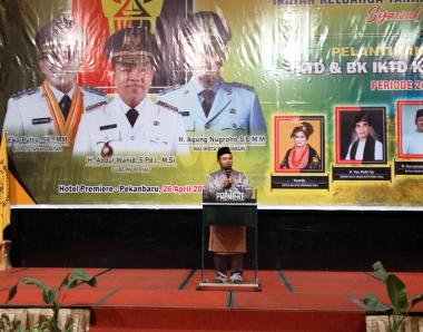 bgubernur-abdul-wahid-harap-iktd-bersinergi-dengan-pemda-di-riaub