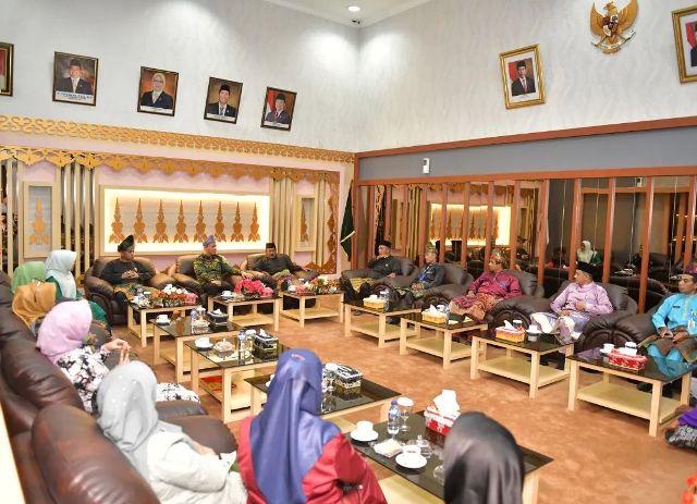 Agung Nugroho dan Eva Yuliana Terima Audiensi LAMR Kota Pekanbaru