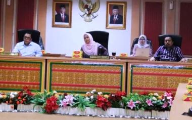 komisi-v-dprd-riau-gelar-rdp-terkait-persiapan-kerja-sama-pendidikan-dengan-ipu-tertiary-institute