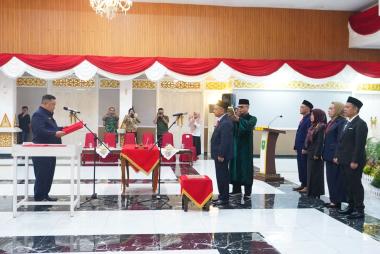 bdilantik-anggota-komisi-informasi-riau-20262030-resmi-bertugasb