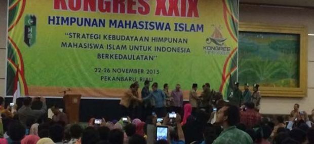 Gara-gara Ricuh, Kongres HMI di Pekanbaru Terpaksa Diperpanjang Beberapa Hari