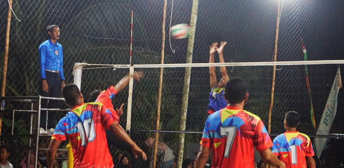 Digelar Malam Hari, Ini Sedikit Kisah Turnamen Bola Voli Bermasa Pedekik Cup II Kabupaten Bengkalis