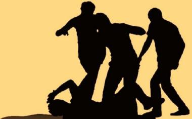 bsiswa-smp-di-pekanbaru-diduga-dikeroyok-teman-sekolah-hingga-muntah-darahb