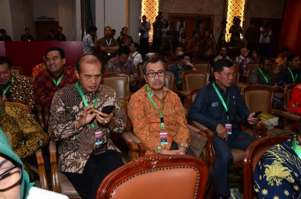 Dihadiri Jokowi, Bupati Siak Ikuti Rakornas TPID