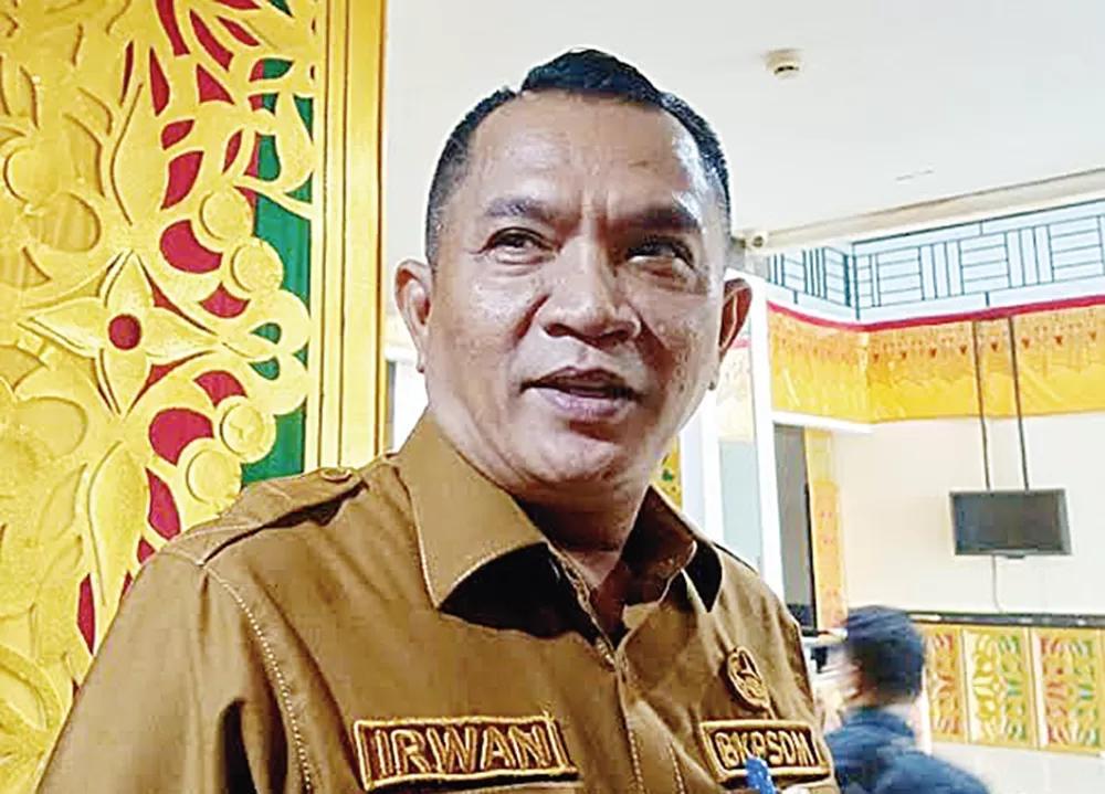 <b>Dugaan Pungli terhadap THL Bayar hingga Rp50 Juta, Dua Pejabat ASN RSD Madani Pekanbaru Terancam Dipecat</b>