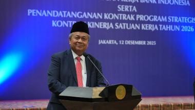 bgubernur-bi-perry-warjiyo-mundur-dari-jabatannya-destry-damayanti-ditunjuk-sebagai-penjabat