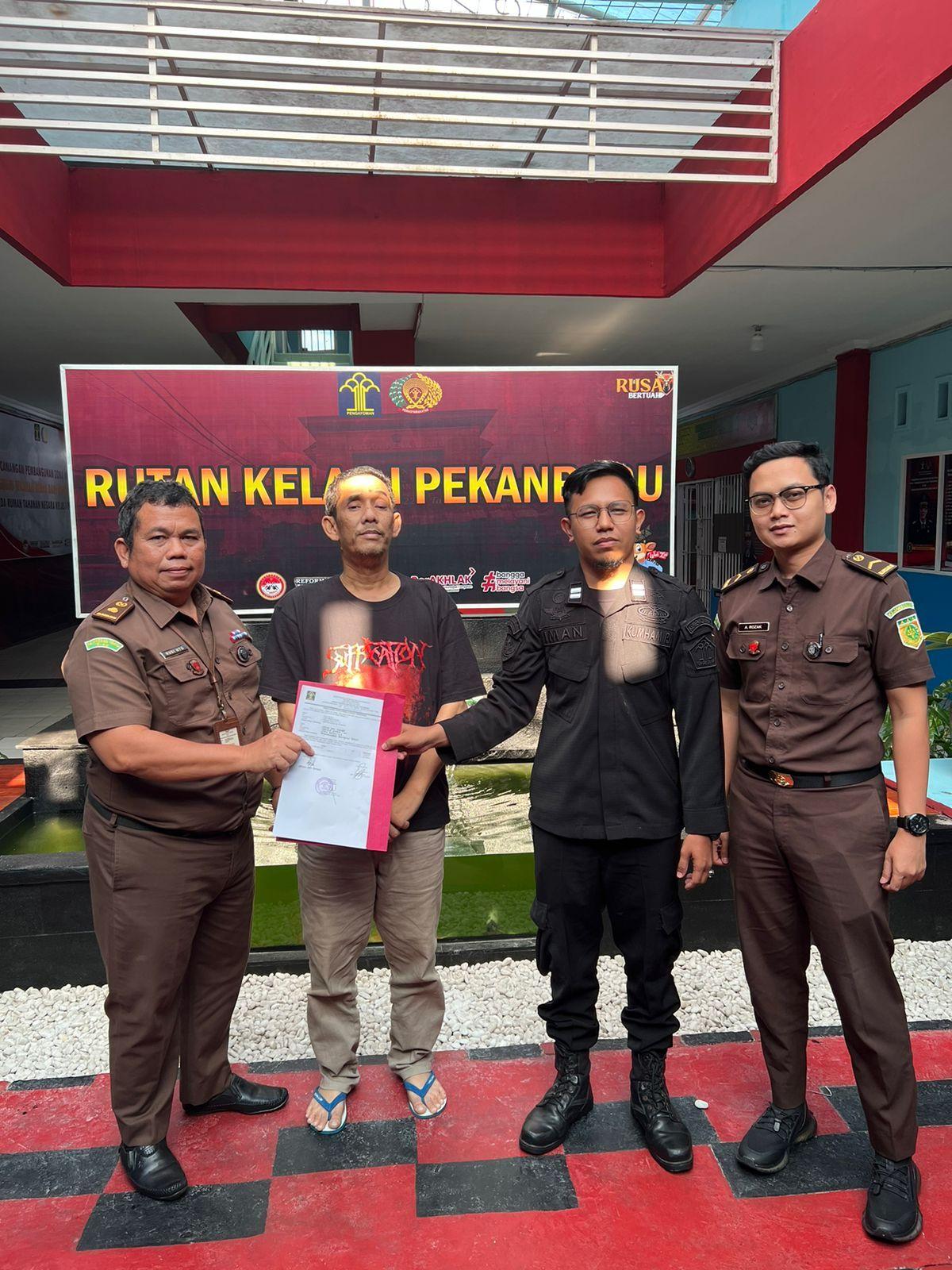 Perantara Kasus Penyuapan terhadap Oknum Jaksa di Riau Ditetapkan sebagai Tersangka!