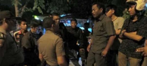 Buntut Pembacokan di Arifin Achmad, 2 Kelompok Pemuda Bentrok di Tengah Jalan