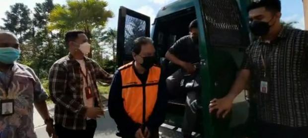 Kabur 6 Tahun, Buronan Kredit Fiktif Rp35,2 Miliar di Bank Riau Kepri Ditangkap di Banten