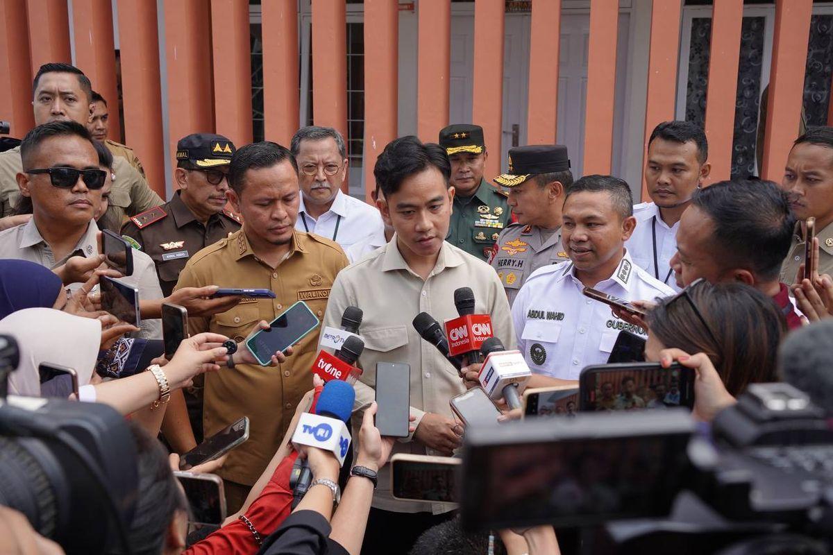 <b>Karhutla Riau Terkendali, Wapres Gibran: Ini Bukti Kerja Keras Pemda dan Aparat</b>