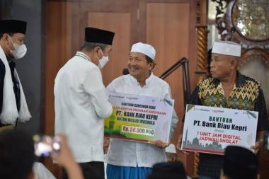 csr-brk-syariah-berdampak-besar-bagi-pembangunan-masjid