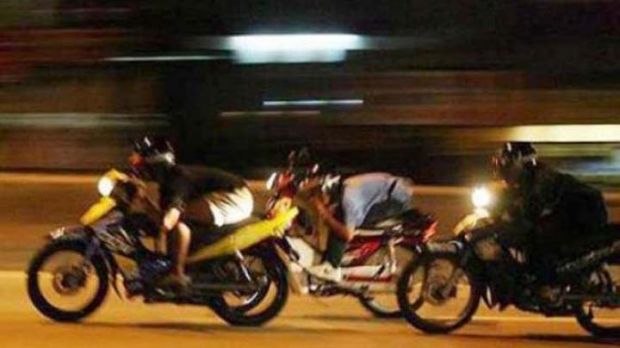 Balapan Liar di Kawasan Purna-MTQ Pekanbaru Dibubarkan Polisi Dini Hari, 70 Motor Disita dan Ditahan Selama 3 Bulan