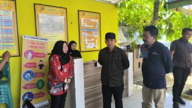bprogram-kamis-bersih-pj-bupati-indragiri-hilir-kunjungi-puskesmas-tembilahan-kotab