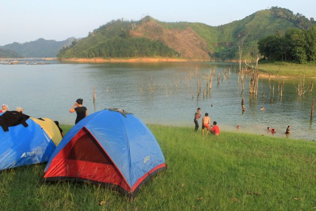 Tempat Lama Tak Layak, Latihan Atlet Dayung Dipindah ke Danau PLTA Kotopanjang