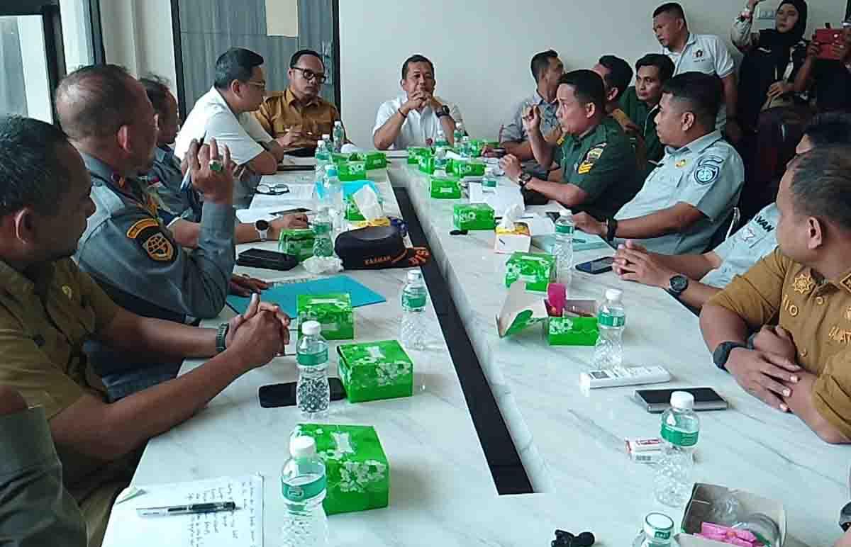 <b>Jembatan Sei Rokan di Ujungbatu Ditutup, Ini Jalur Alternatif untuk Masyarakat</b>