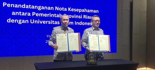 Gubernur Syamsuar-Rektor UII Teken MoU untuk Salurkan Beasiswa Pemprov bagi Mahasiswa Riau