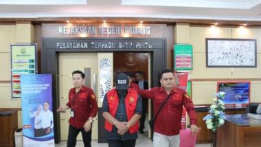 bkasasi-dikabulkan-kejaksaan-jebloskan-eks-wakil-kepsek-smkpp-padang-ke-penjara-karena-korupsi-dana