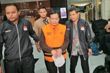 boknum-anggota-dprd-jatim-ditahan-kpk-diduga-beri-suap-rp15-miliar-demi-jatah-dana-hibah-rp834