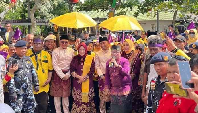 <b>Mendaftar ke KPU Kota Pekanbaru, Pasangan Idaman Umbar Sejumlah Janji</b>