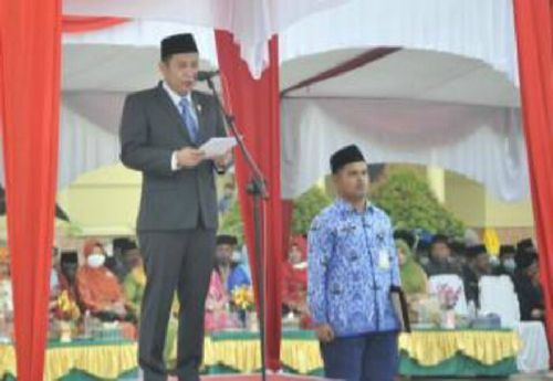 Peringatan Sumpah Pemuda ke-87 di Siak, Ketua DPRD Indra Gunawan: Perkembangan Teknologi Informasi Bagai Pisau Bermata Dua