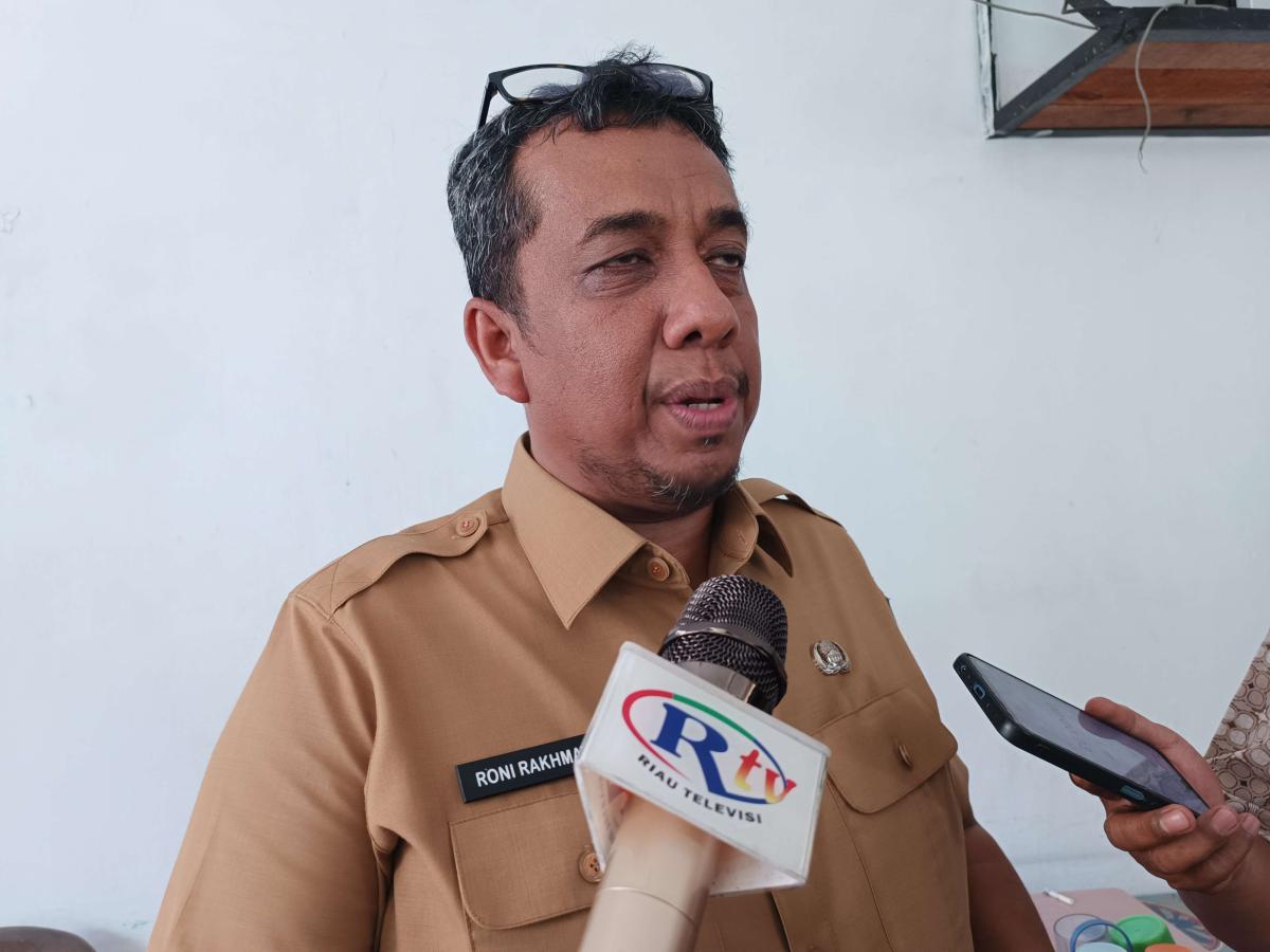 <b>Kepala Dinas Pariwisata Riau Sambut Positif Turunnya Tarif Tiket Pesawat Sebesar 10 Persen</b>