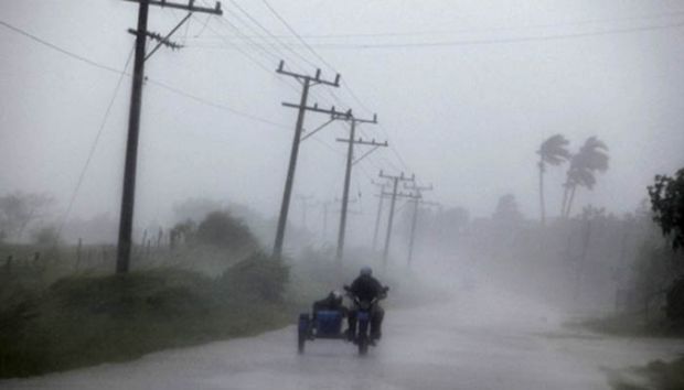 Waspada, Hari Ini Riau Masih Berpotensi Hujan Disertai Petir