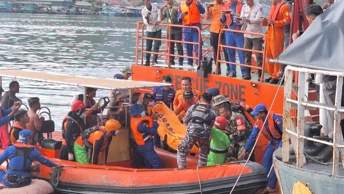 Kapal Bermuatan 34 Wisatawan Tenggelan di Laut Dekat Pulau Mursala Tapteng, Tiga Orang Meninggal