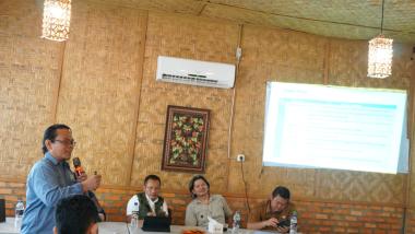 bdorong-keadilan-tata-kelola-hutan-lewat-data-dan-peta-recoftc-gandeng-universitas-riaub