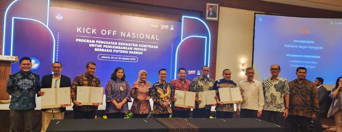 Polbeng Tanda Tangani MoU sebagai PTV Pengampu Program Penguatan Ekosistem Kemitraan untuk Pengembangan Inovasi Berbasis Potensi Daerah