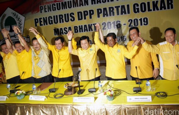 Nurdin Halid ”Lupa” Sebut Nama Ade Komarudin, Inilah Susunan Pengurus Baru DPP Partai Golkar Periode 2016-2019