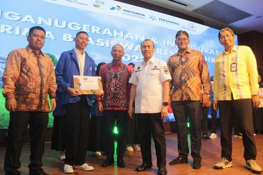 kisah-arryan-naufal-anak-sopir-truk-penerima-beasiswa-prestasi-phr